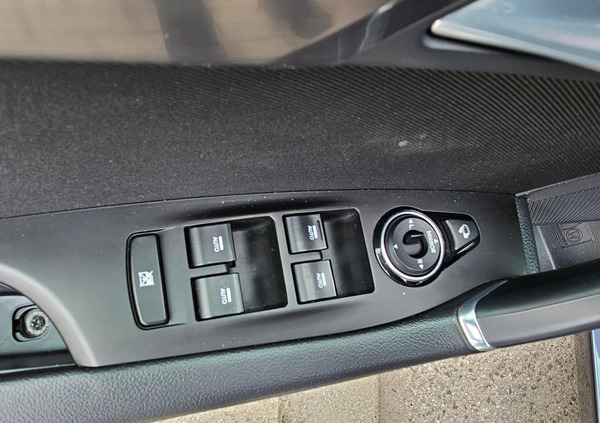 Hyundai i40 cena 40400 przebieg: 188000, rok produkcji 2015 z Ciechanowiec małe 781
